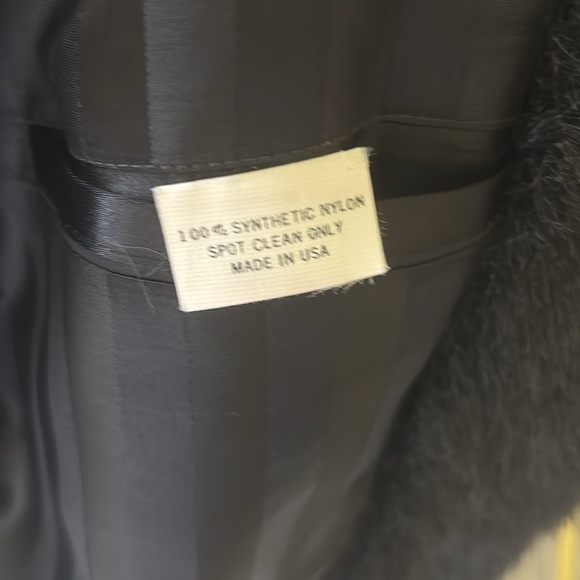 Jon Valdi Vintage Faux Fur Jacket With Cuffs and Large Collar EUC - Picture 4 of 5